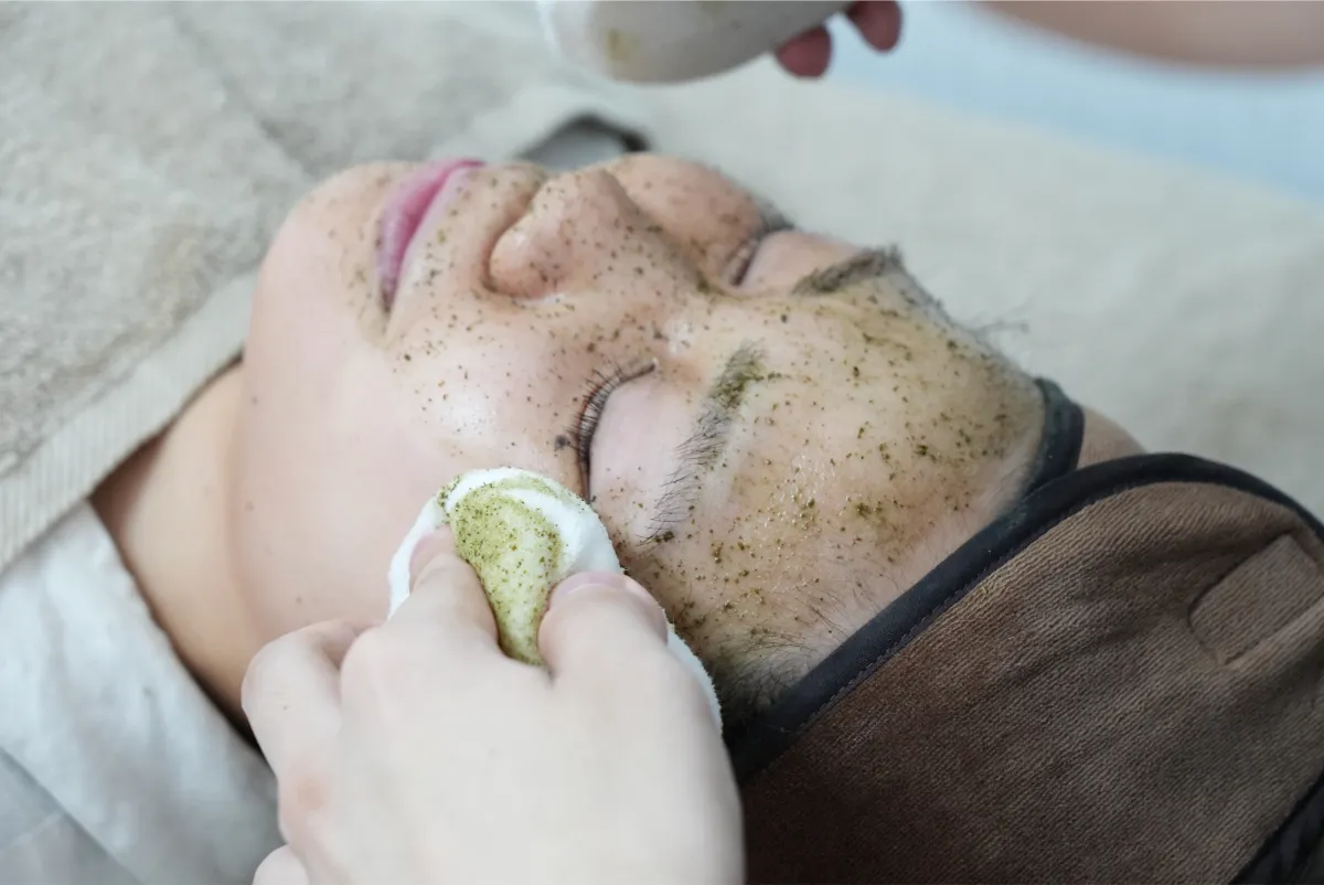 ハーブふき取り